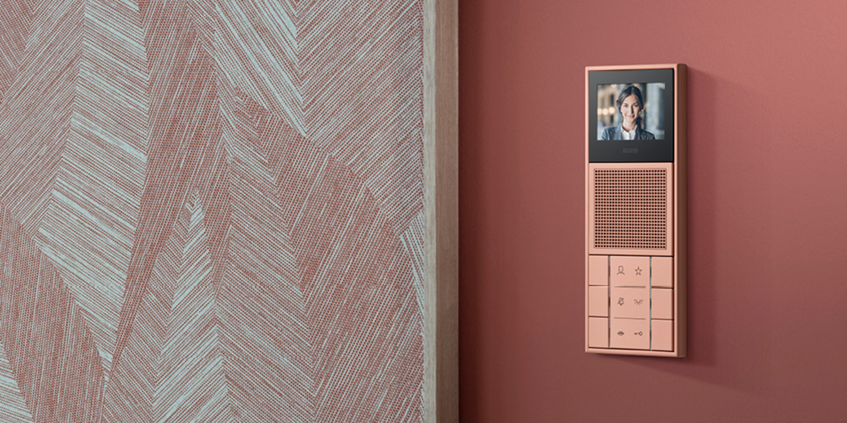 JUNG Türkommunikation bei Elektro Walleitner in Schliersee